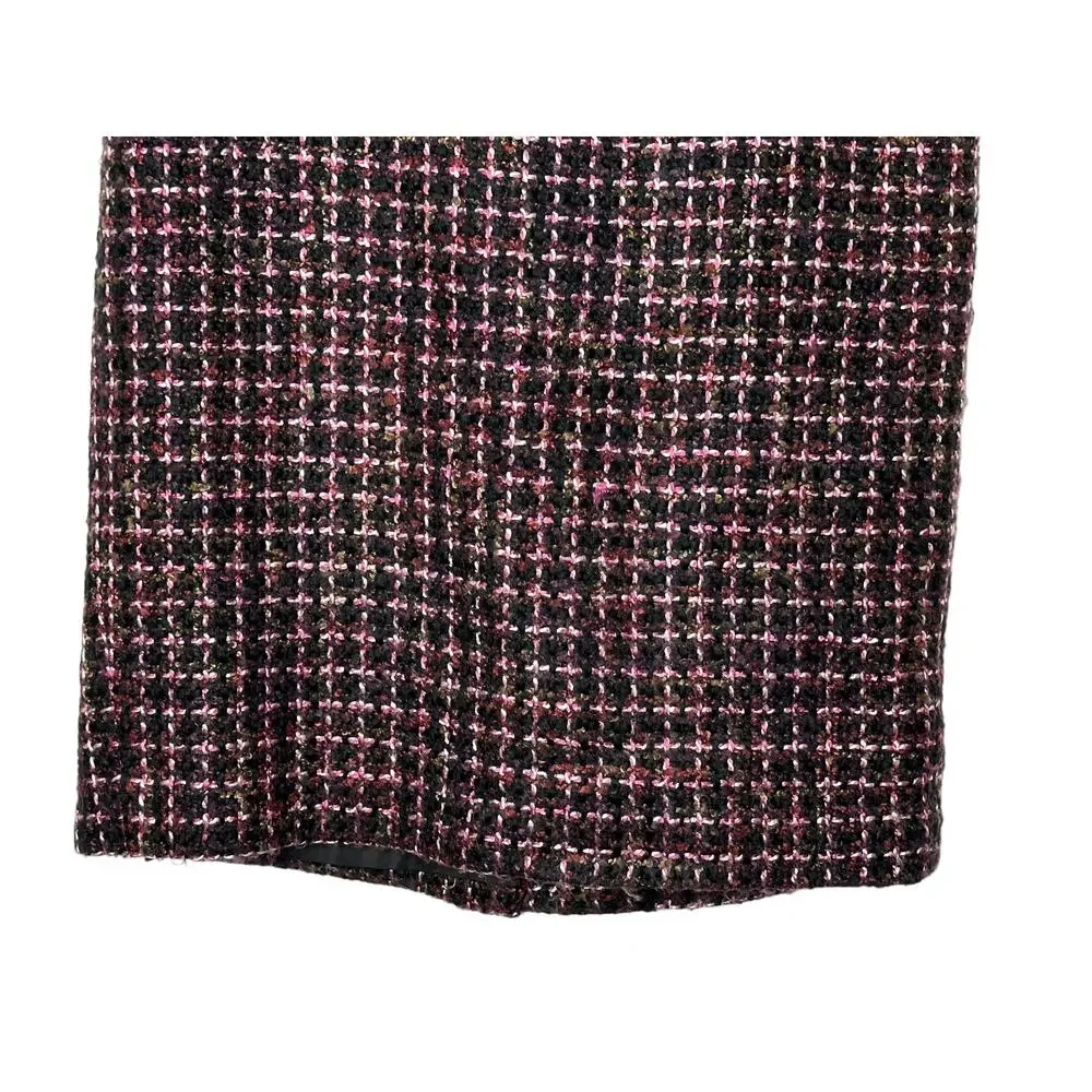 Elegant Tweed Skirt - Pink and Black - Picture 2 of 9